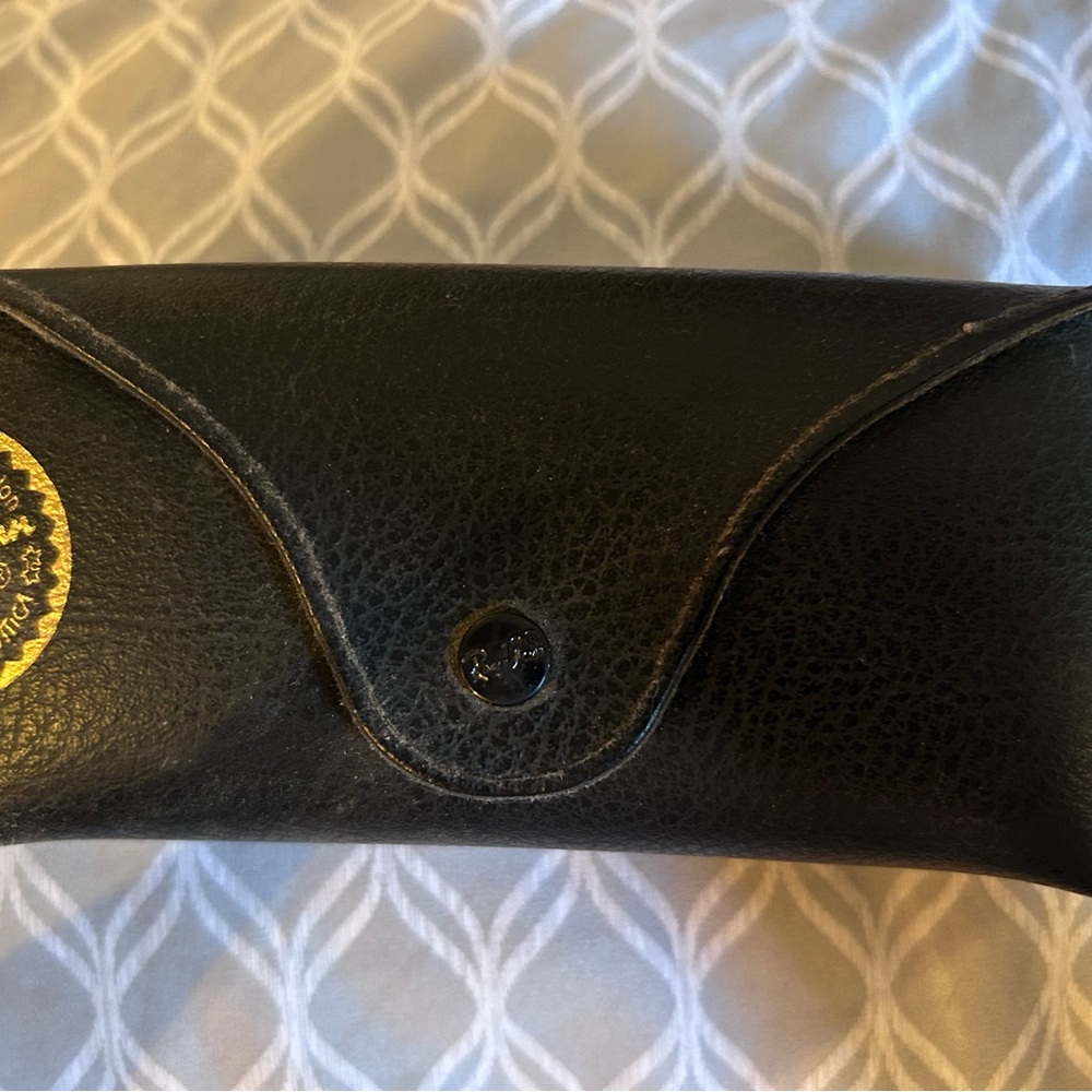 Ray-Ban Black Aviator Sunglasses